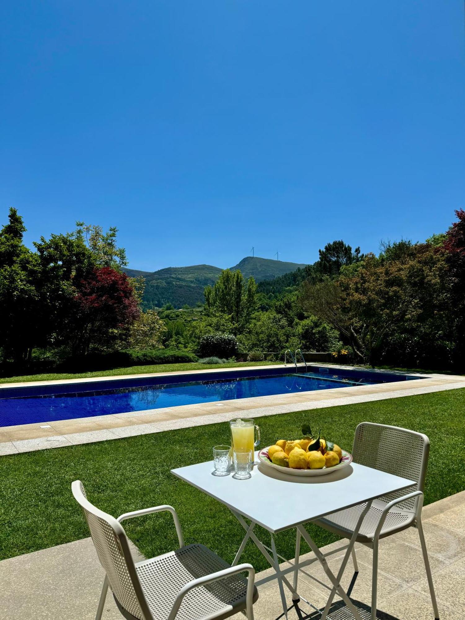 Quinta Trindade Bed and Breakfast Arouca Exteriör bild
